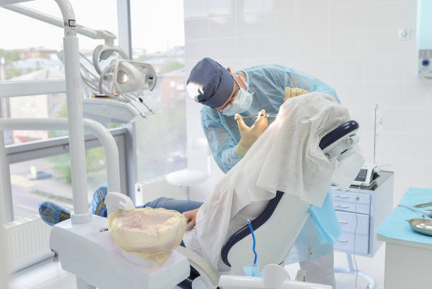 Best Dentist for Tooth Abscess  in Compo, CT